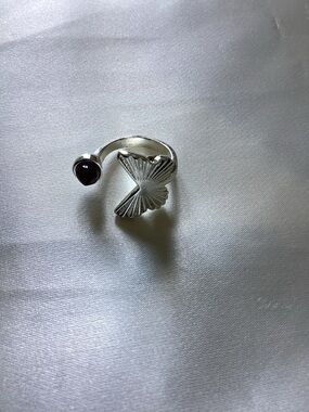 Avon Purple Peace Amethyst Open Butterfly Ring Size 6 NIB